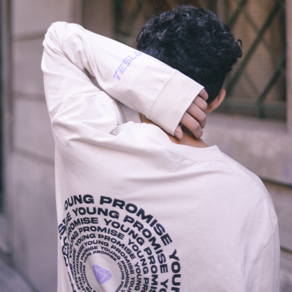 Polera manga larga 'Metalinguistica'